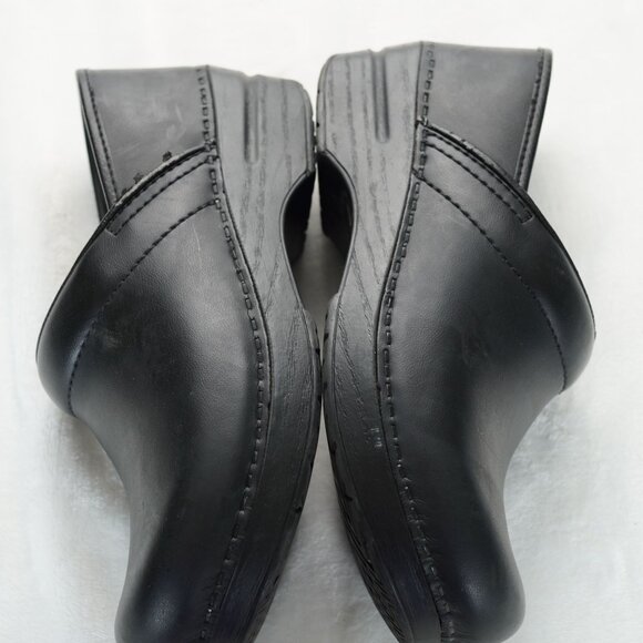 Dansko Professional Black Leather Clogs Size 38 Slip-On Comfort Work Shoes - Picture 7 of 9